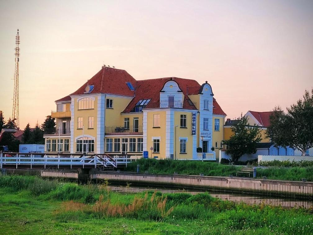 Badehotellet Grenaa Strand 外观 照片