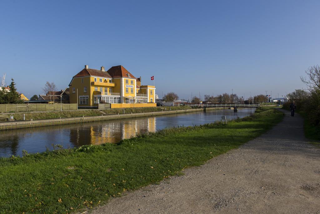 Badehotellet Grenaa Strand 外观 照片