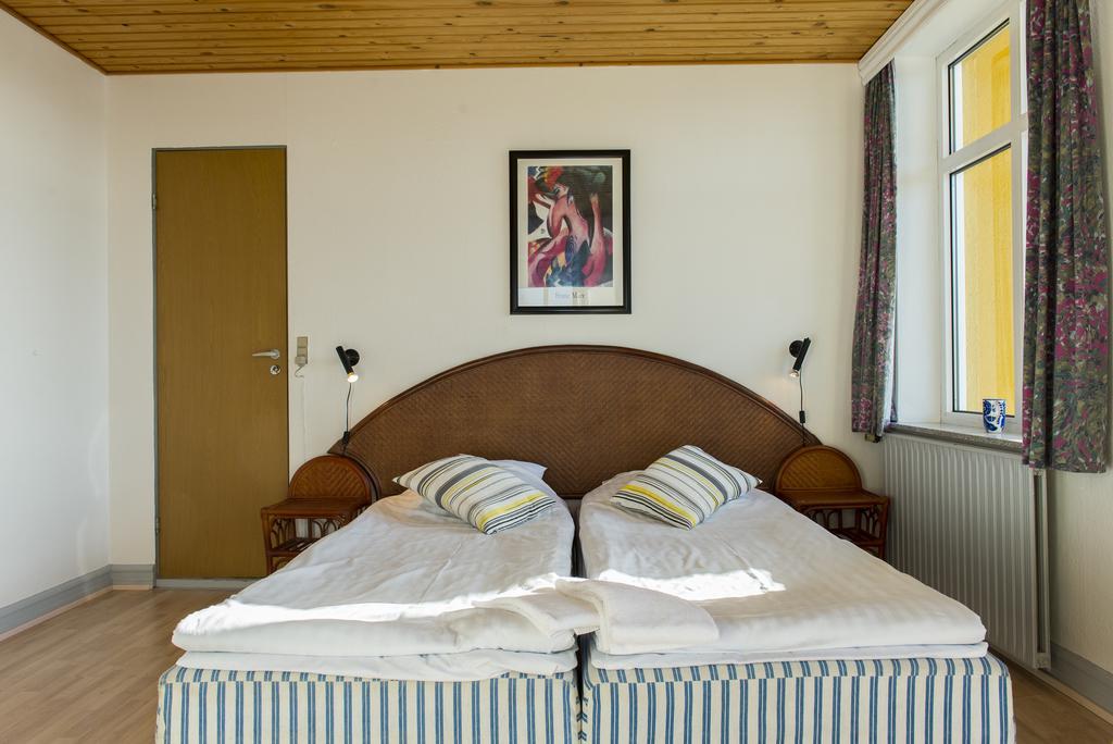 Badehotellet Grenaa Strand 外观 照片